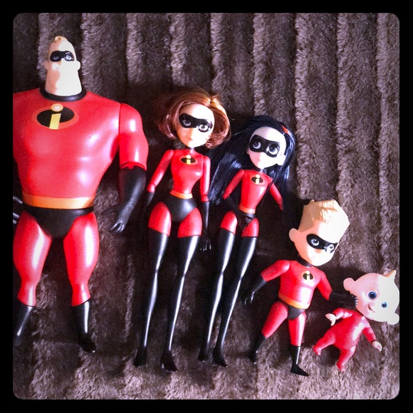 incredibles figurine set